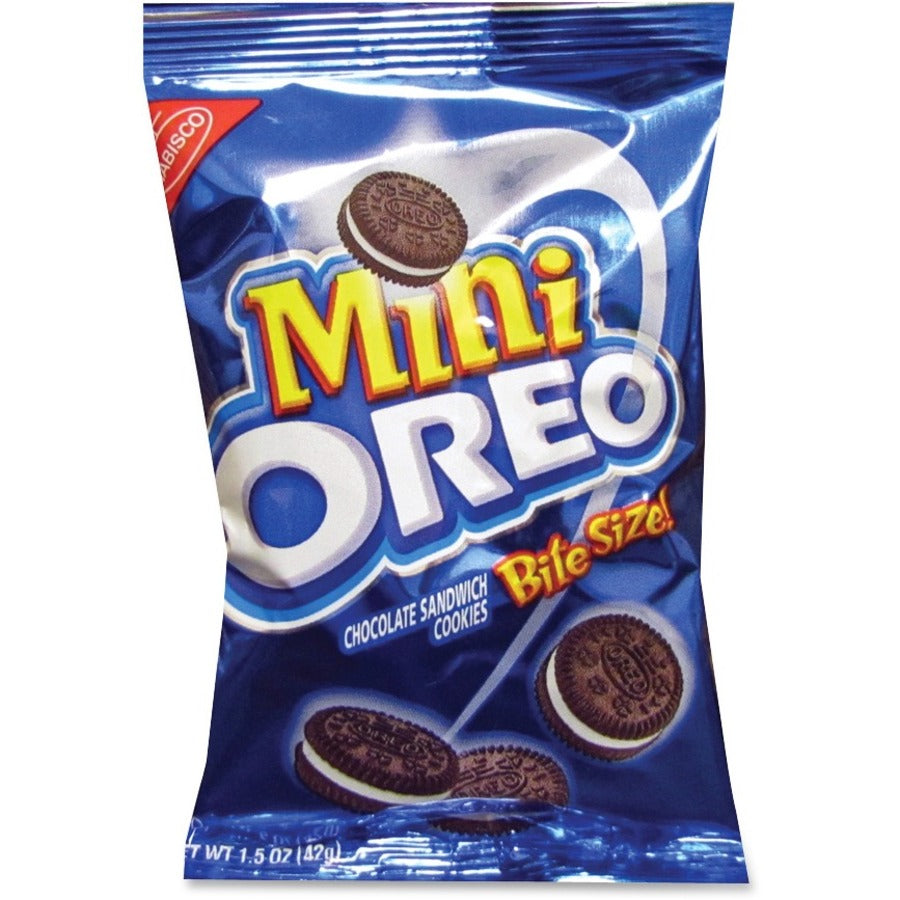 Oreo Mini Chocolate Sandwich Cookies - Vanilla, Chocolate - 1 Serving Pack - 1.75 oz Packet - 60 / Carton