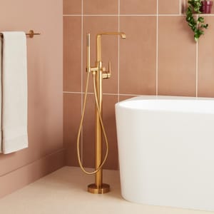 Ccy 1.75 Gpm Fm Tub Fill *Drea Bg