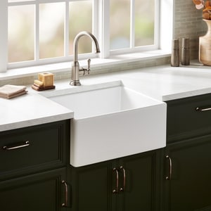 24X18 1B Frcly Aprn Kitc Sink Whit