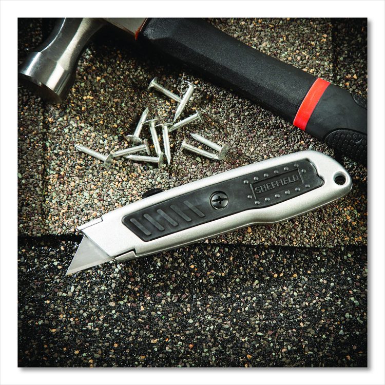 Retractable Utility Knife, 1.25" Blade, 3.5" Plastic Handle, Black/Gray