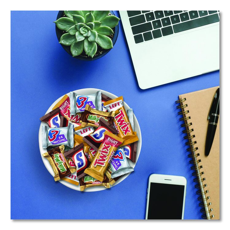 Minis Variety Pack, Chocolate, 49.44 oz Bag, 180 Pieces