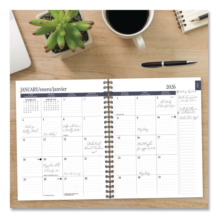 Bluesy Floral Weekly/Monthly Planner, 8.8 x 6.5, Blue Cover, 12-Month (Jan to Dec): 2026