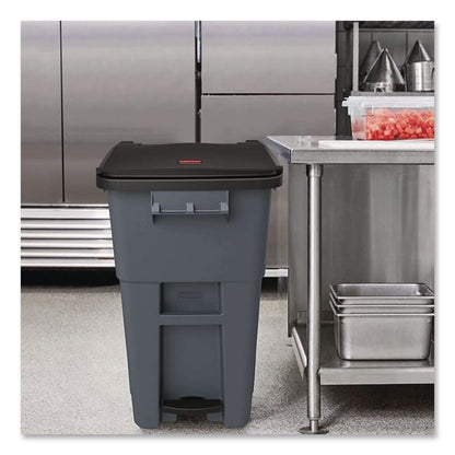 Brute Step-On Rollouts, 65 gal, Metal/Plastic, Gray