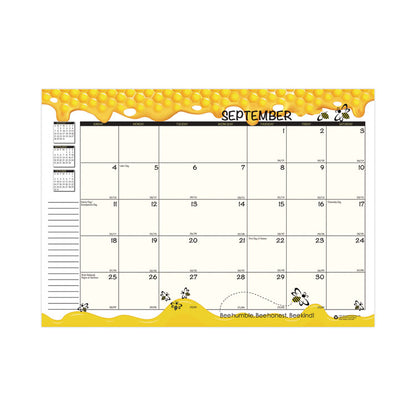 Recycled Academic Honeycomb Planner, Honeycomb Artwork, 10 x 7, Multicolor Cover, 12-Month (Aug to July): 2025 to 2026