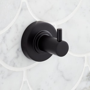 Robe Hook *Lexia Mb